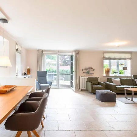 Vakantiehuis Hues Holm Alkersum