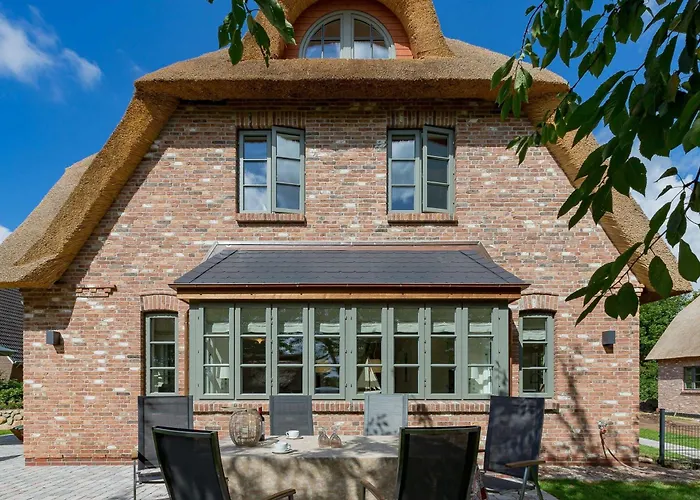 Vakantiehuis Hues Holm *