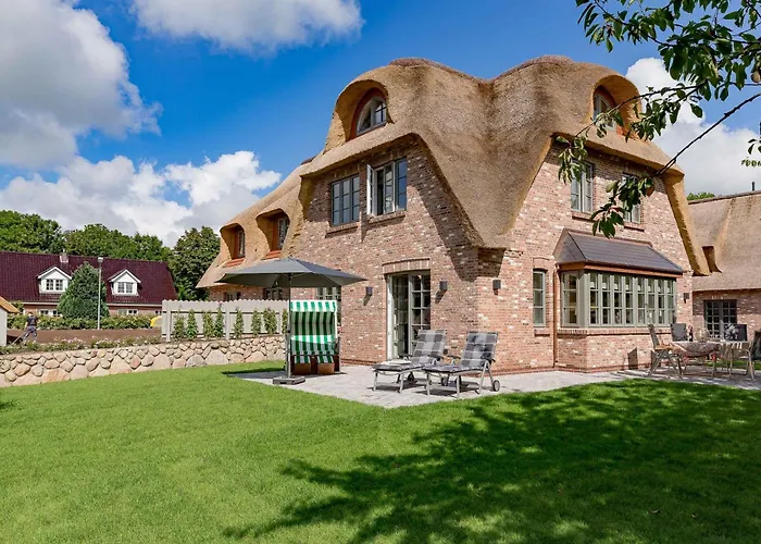 Hues Holm Vakantiehuis Alkersum